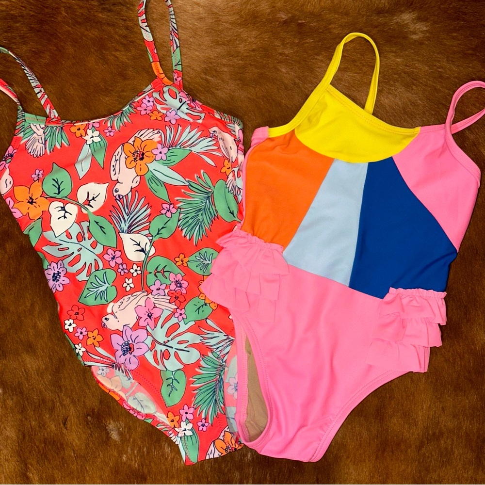 Kids bathing suits - Size 4T